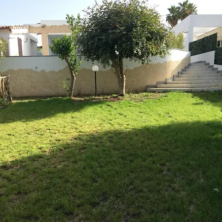 Villa Relax Con Giardino A Tra Siracusa E Catania Brucoli